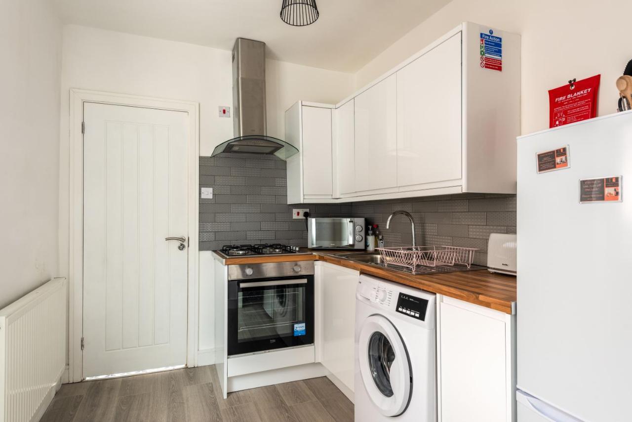 Hopetown Apartment-Modern 1 Bed With Free Parking Normanton  Eksteriør bilde